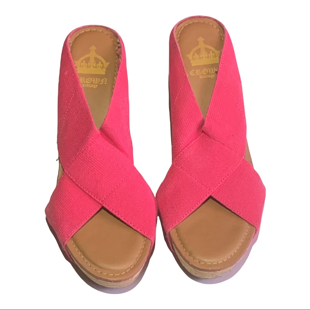 Crown Vintage Y2K Women Pink Wedges, Size 9.5M